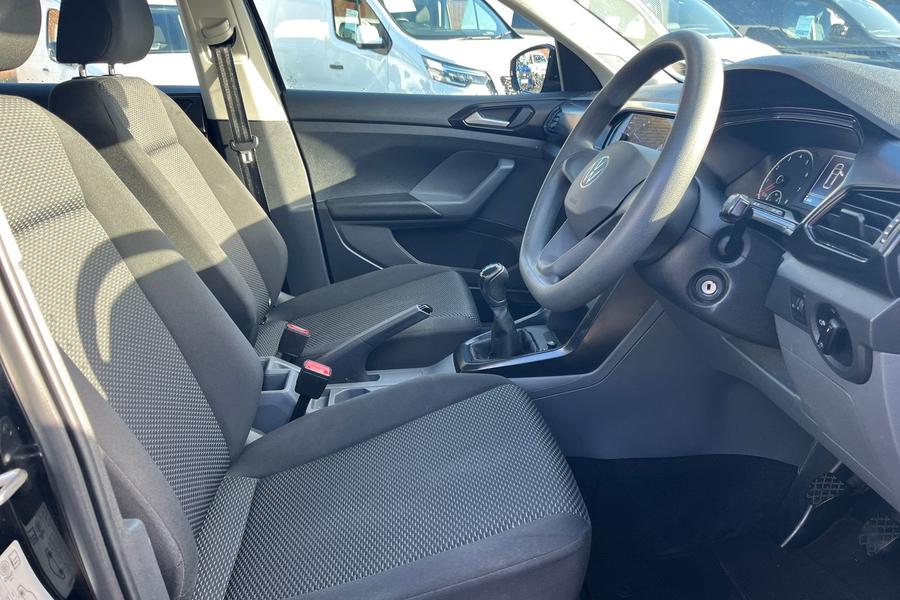 Volkswagen T-CROSS Photo autoimg-3048499a3ab7b619afb8f7f7c65b89ad61ca07a5.jpg