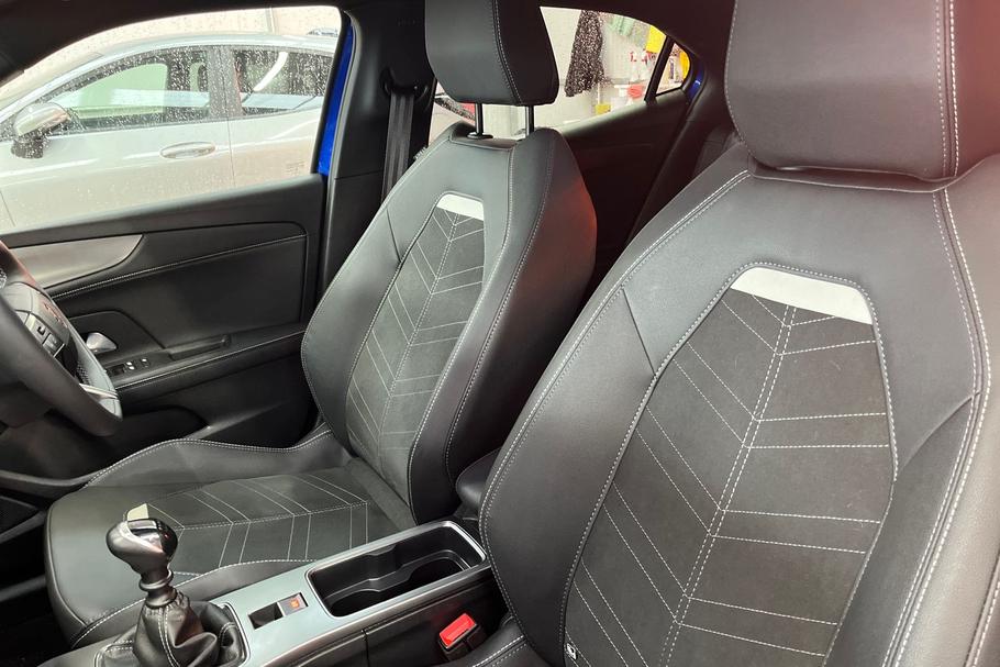 Used Vauxhall MOKKA 19