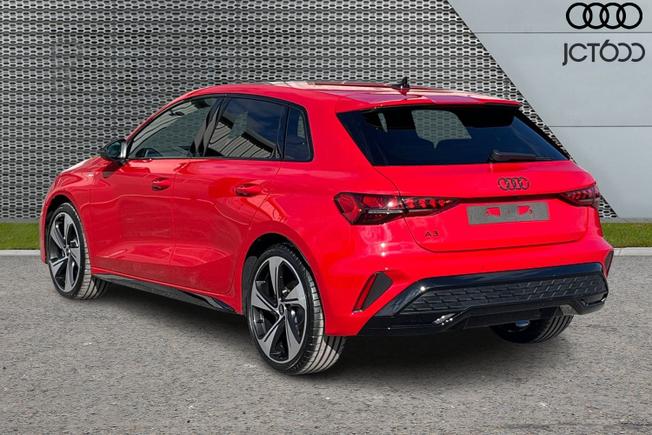AUDI   A3 Sportback Photo 3
