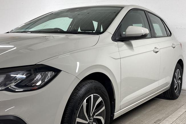 VOLKSWAGEN Polo Photo 30