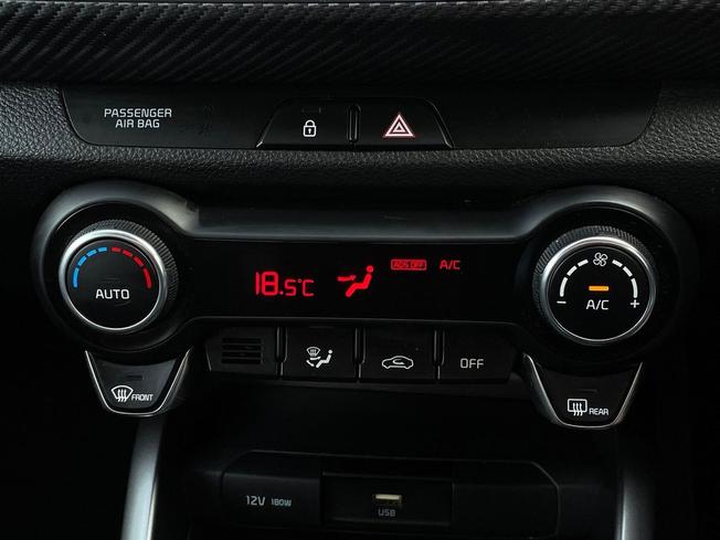 KIA Stonic Photo 43