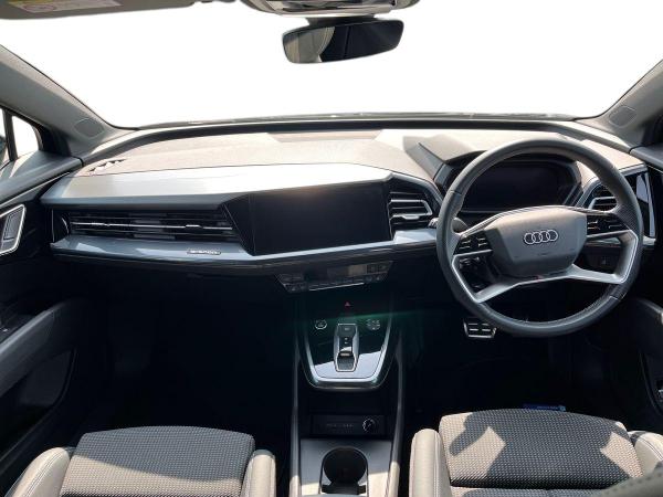 Audi Q4 e-tron Photo autoimg-30648c1976f986ad59cc25a567b12839052dffb9.jpg