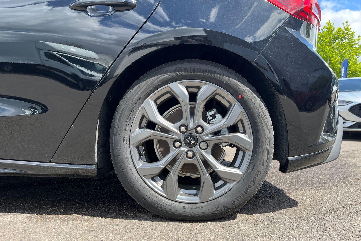 Ford FOCUS Photo 7