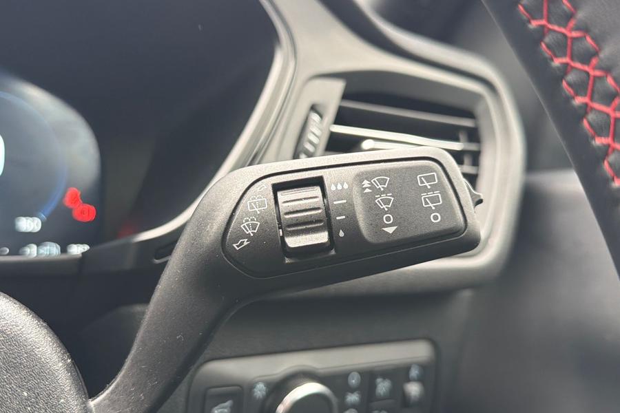Ford Kuga Photo autoimg-3066f8a7c86c2e136310dd00c332c8f8a8ee323e.jpg