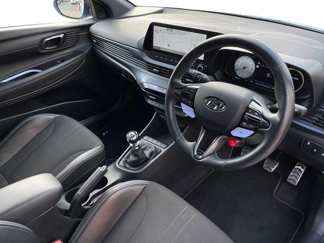 HYUNDAI i20 Photo 6