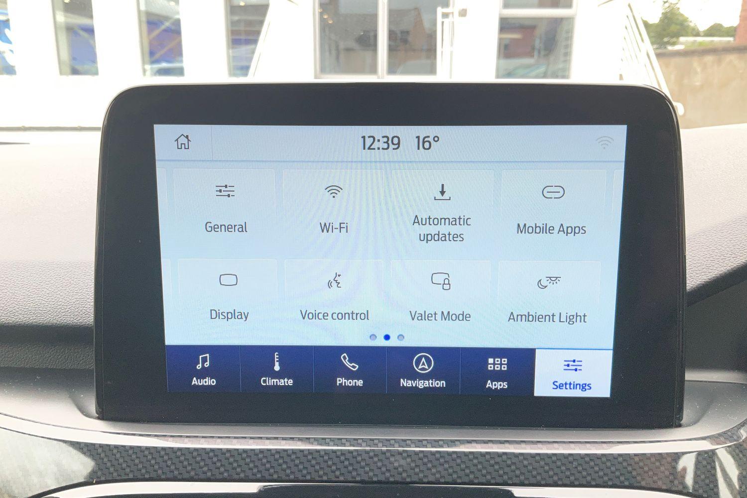 Ford KUGA Photo 27