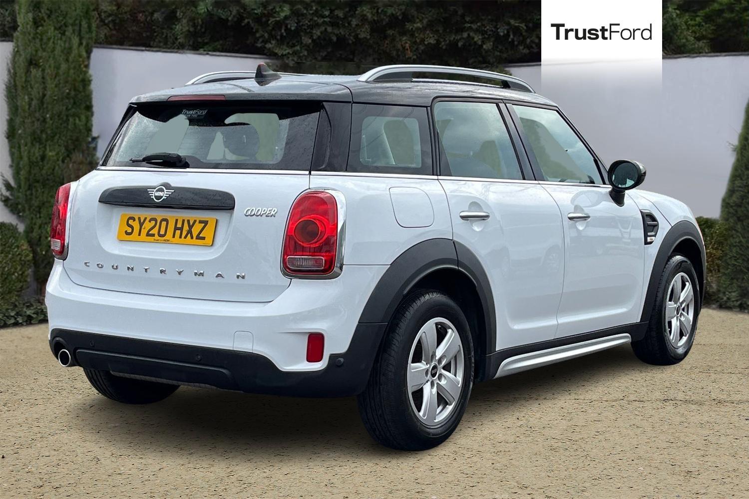 MINI Countryman Photo 3