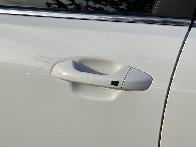 KIA Stonic Photo 23