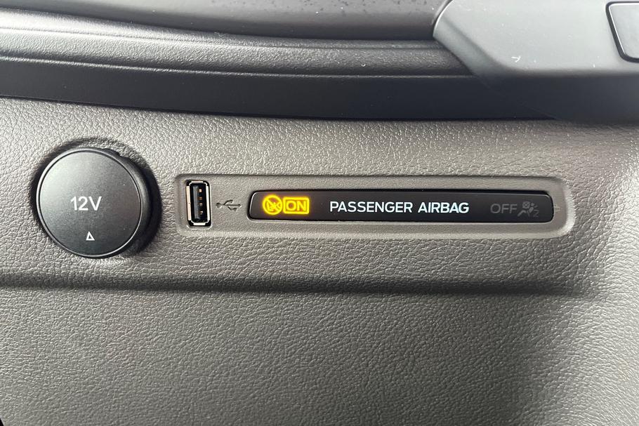 Used Ford E-TRANSIT 16