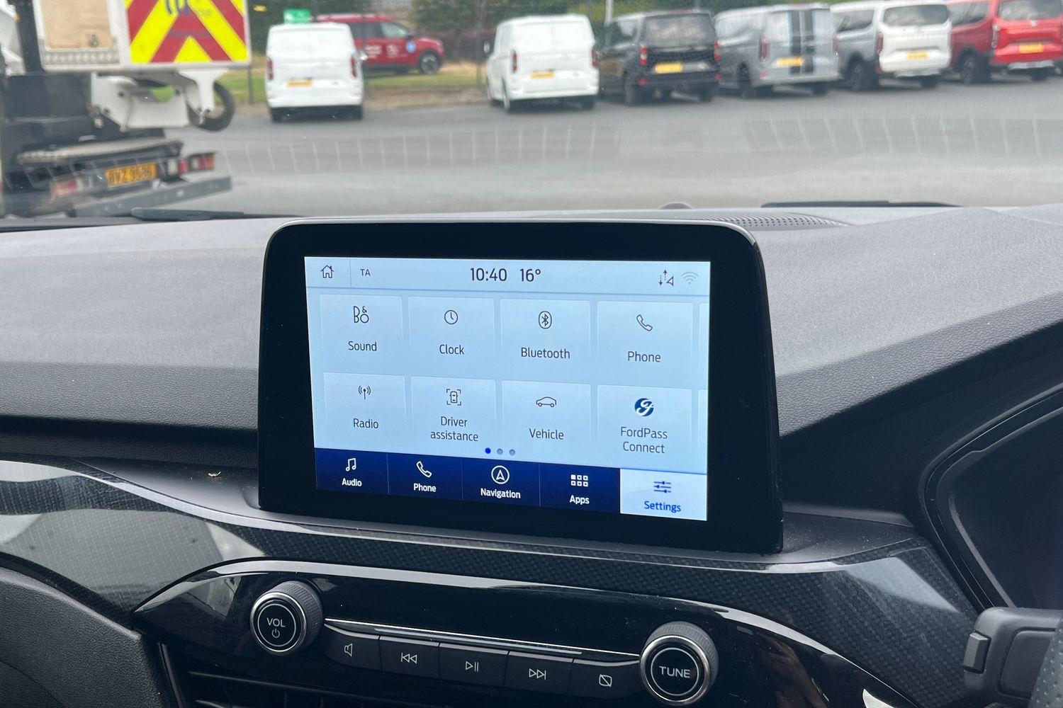 Ford KUGA Photo 31
