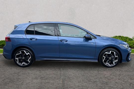 Volkswagen Golf Photo autoimg-3080528af1a1f20edc66166874f7c50ff966d0e3.jpg