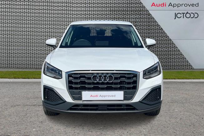 Audi Q2 Photo 8