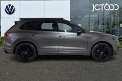VOLKSWAGEN Touareg Photo 4