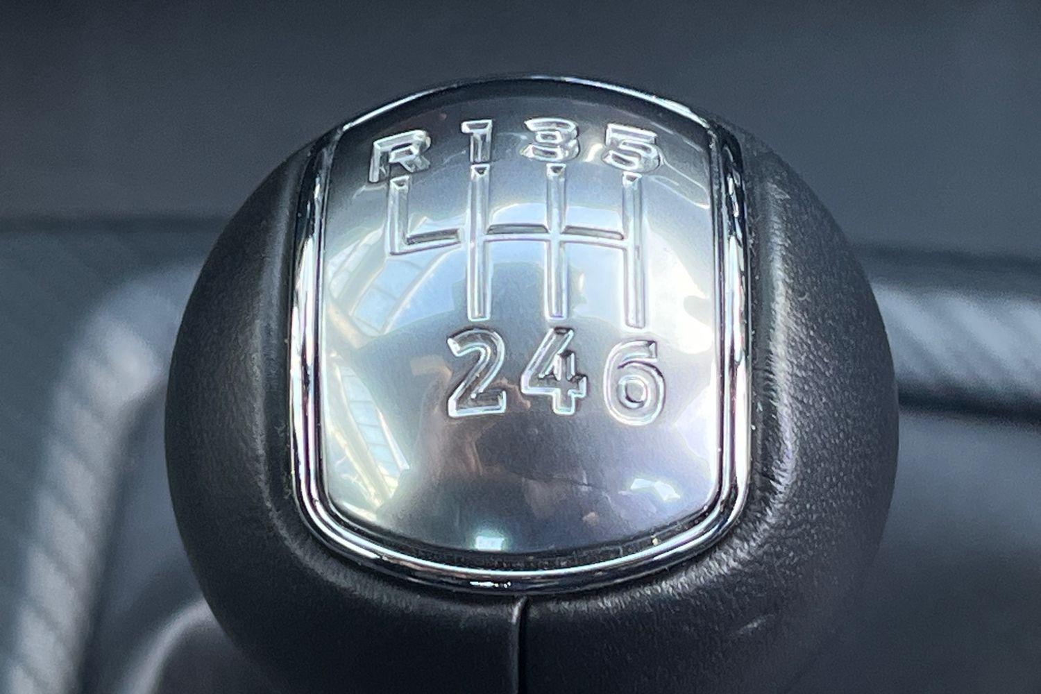 Ford MUSTANG Photo 29