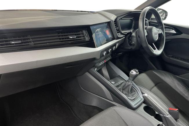 AUDI A1 Photo 2