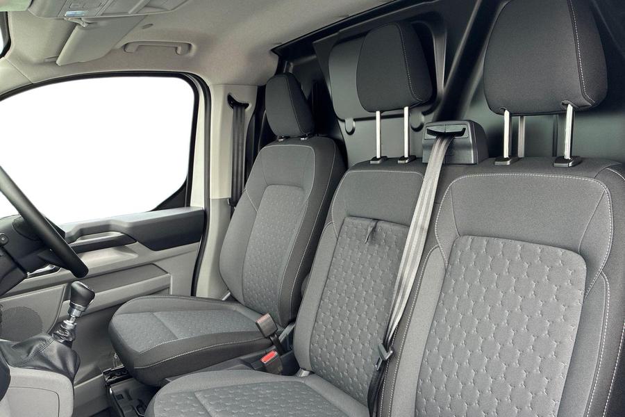 Ford TRANSIT CUSTOM Photo autoimg-308a50d0e8e90a749690680a55ba04e384b96954.jpg