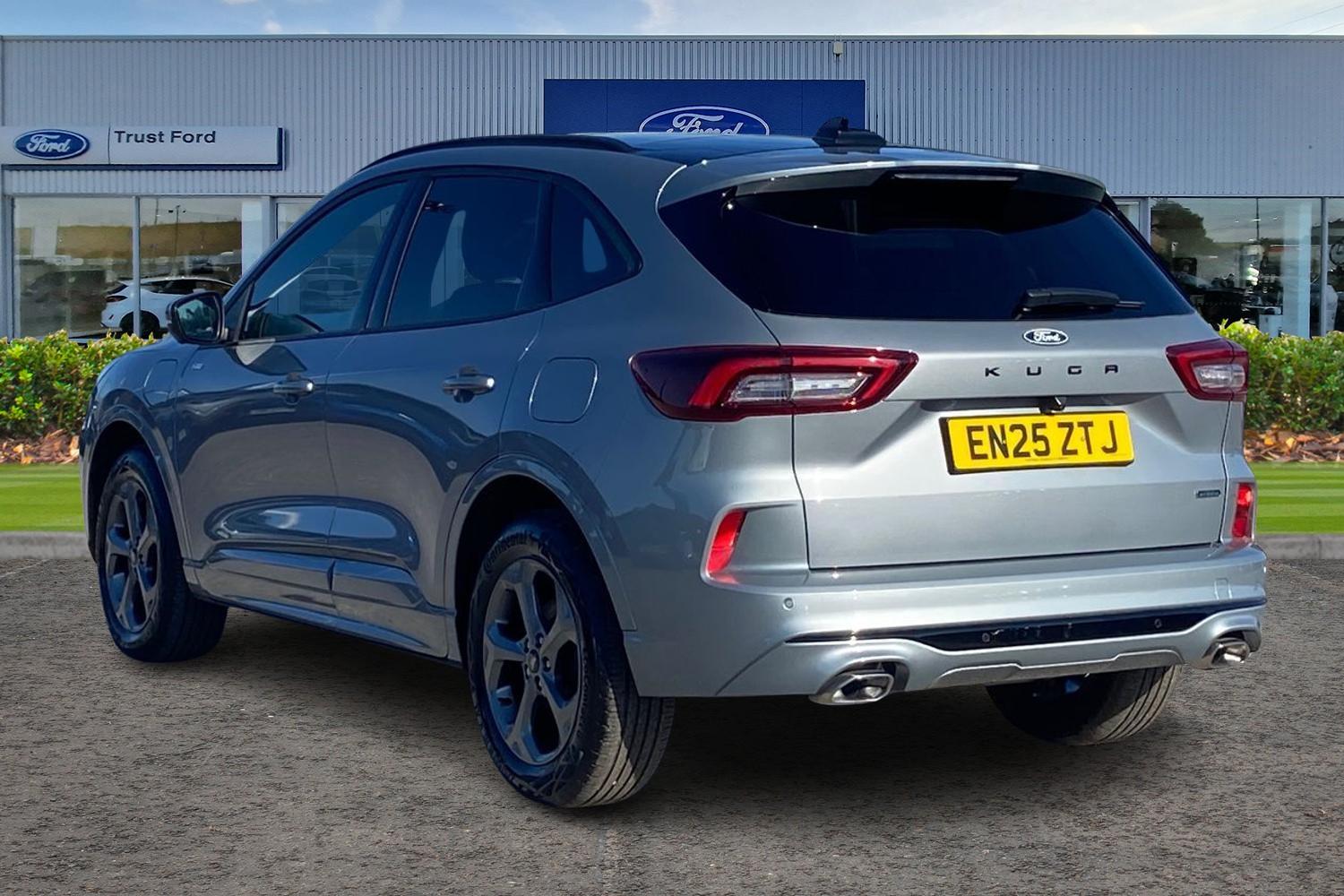 Ford KUGA Photo 1