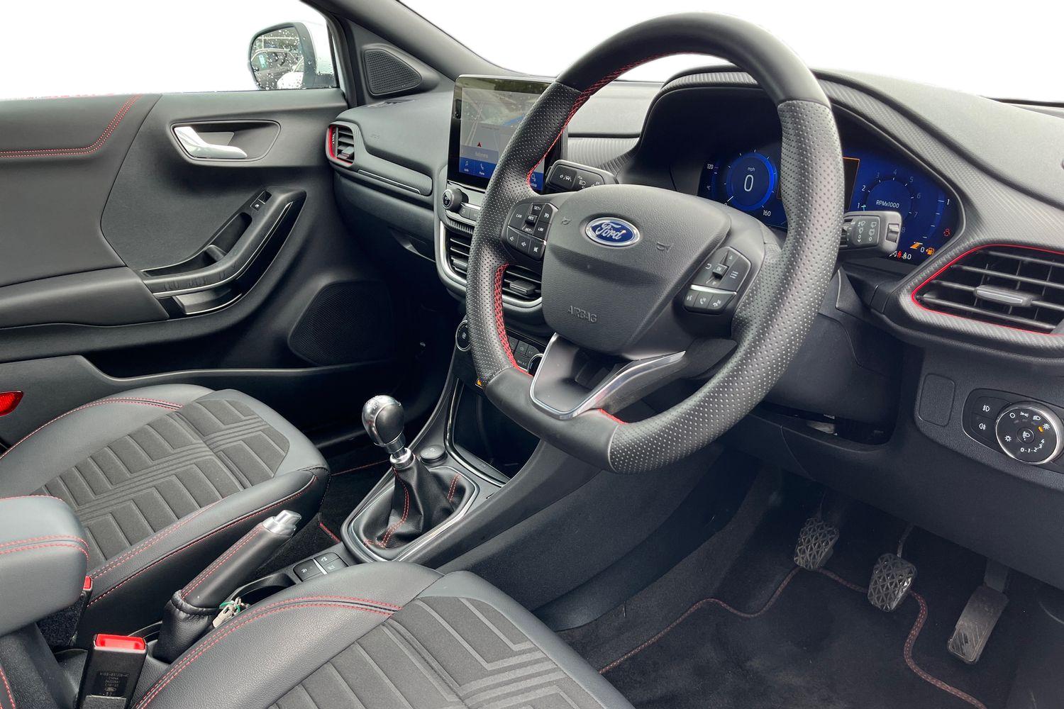 Ford PUMA Photo 8