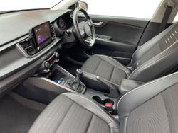 KIA Rio Photo 2