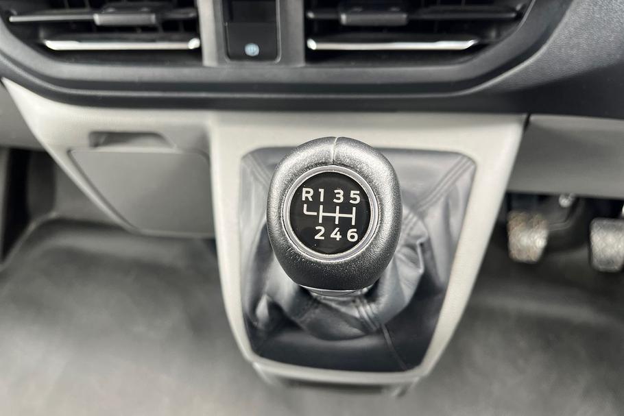 Used Ford TRANSIT CUSTOM LA24ATN 18