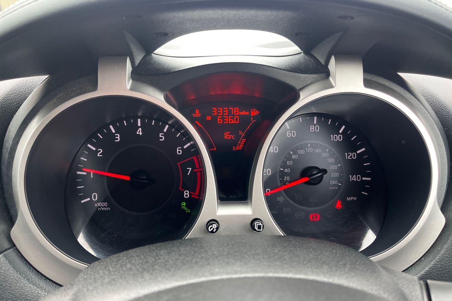 Nissan JUKE Photo 12