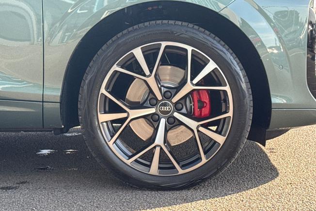 AUDI Q3 Photo 5