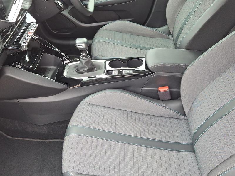Used Peugeot 208 YC73WVW 49