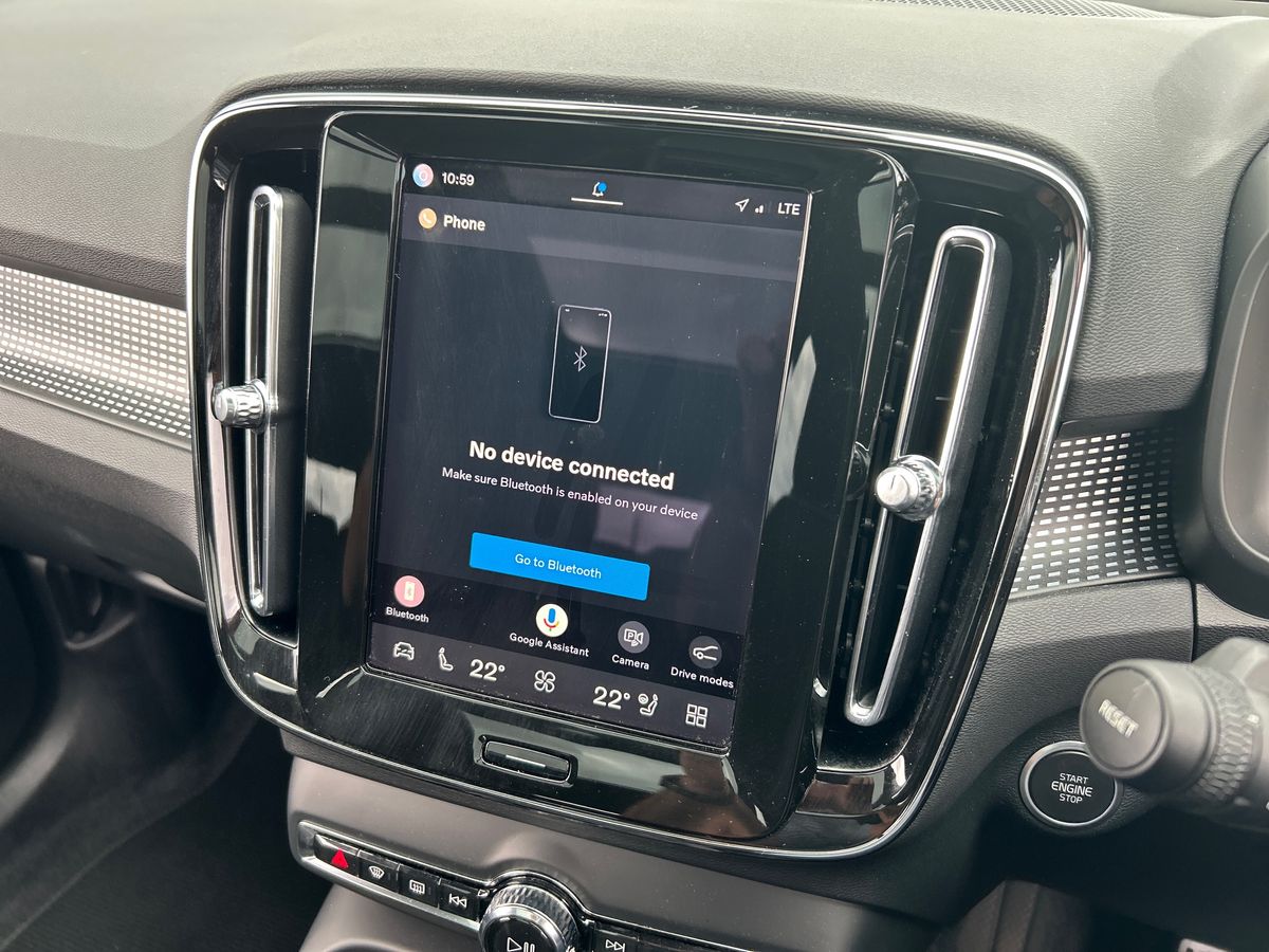 Volvo XC40 Photo 23