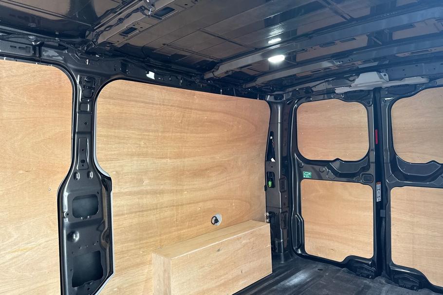 Used Ford TRANSIT CUSTOM WV26YCP 4