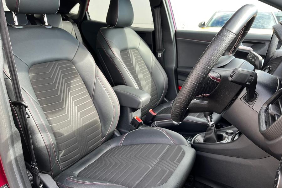 Ford Puma Photo autoimg-30a27aebfbdf3986ec193adcf7d6cdbf7bb28a90.jpg
