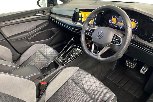 Volkswagen Golf Photo 6