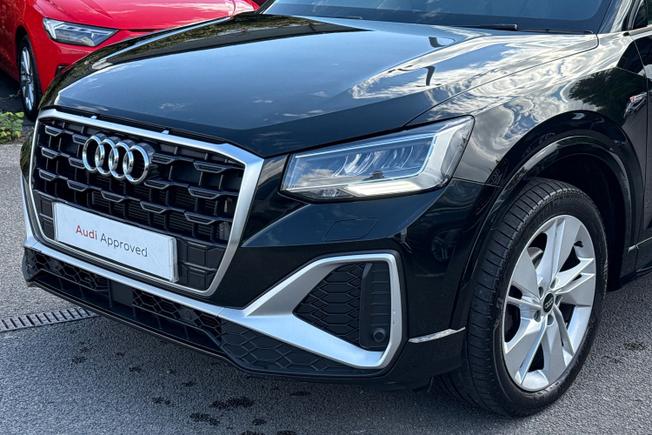Audi Q2 Photo 22