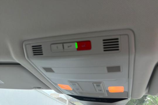 Volkswagen T-roc Photo autoimg-30ac6a34d72bf3d88bfe05128a3193185a5ddcf3.jpg