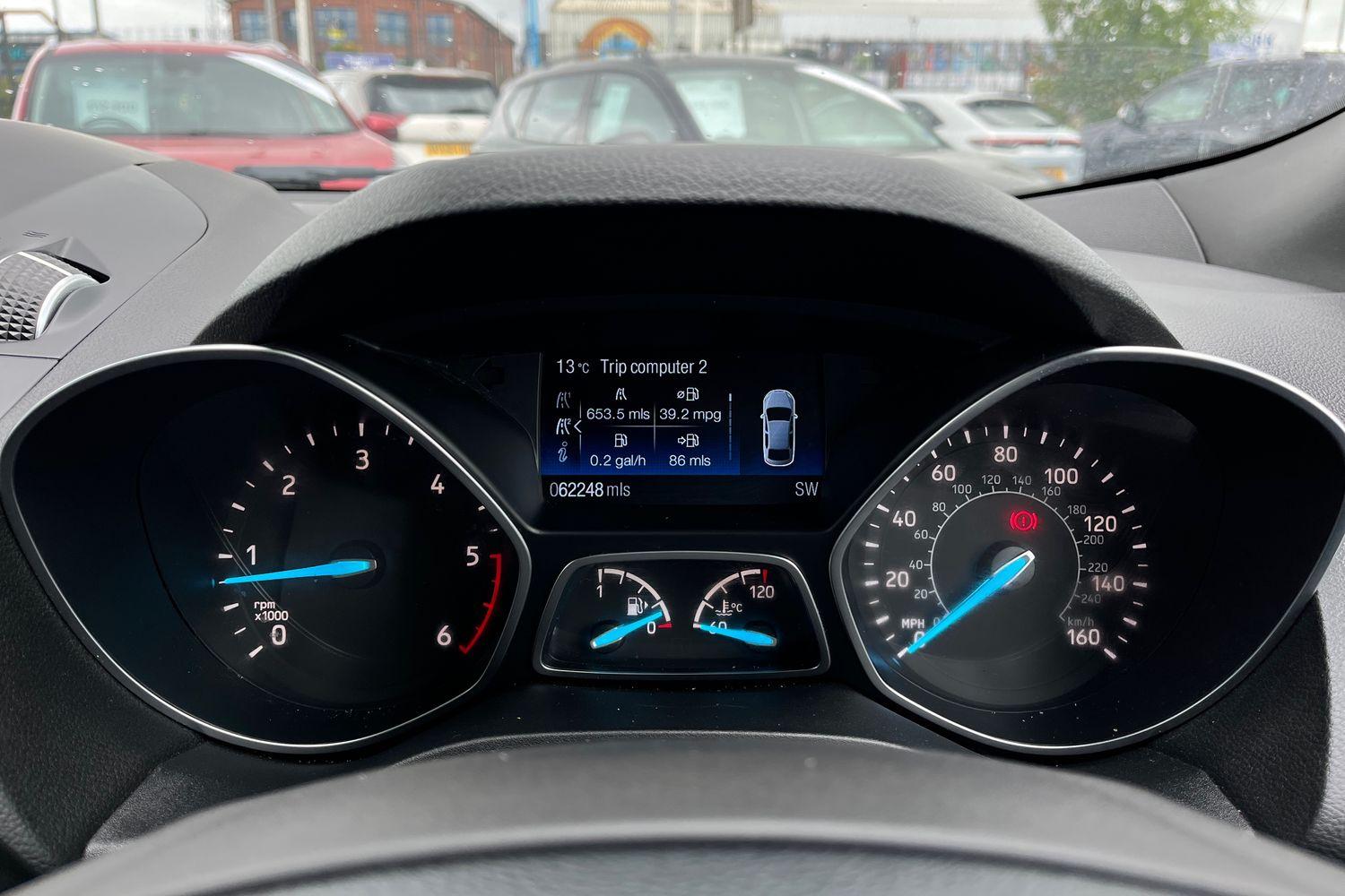 Ford KUGA Photo 12