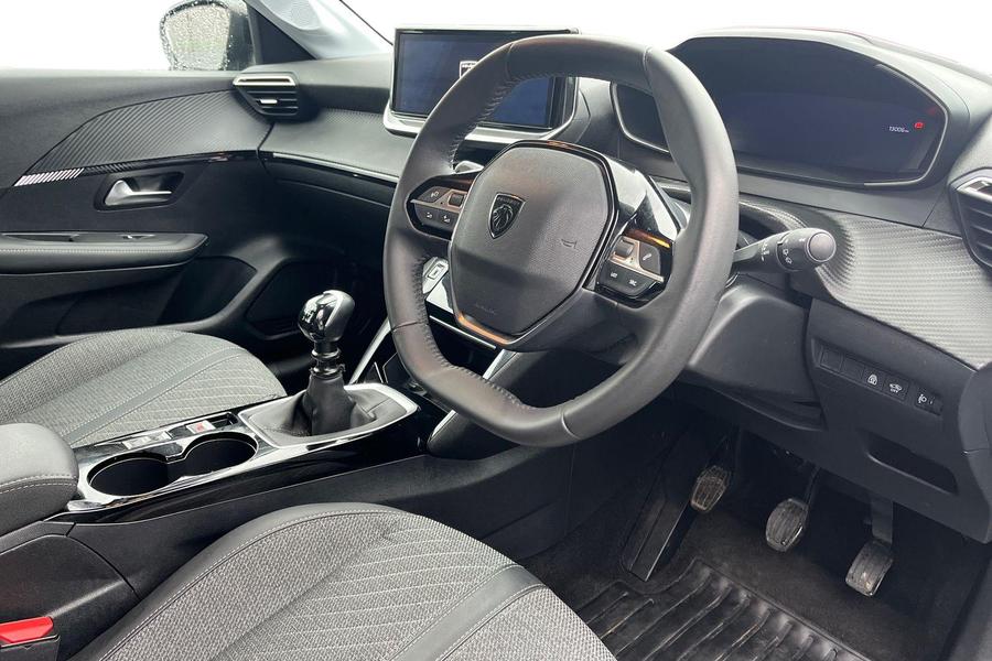 Peugeot 208 Photo autoimg-30aebe195bf50c5115f98a2352a5ab91fdd674a6.jpg