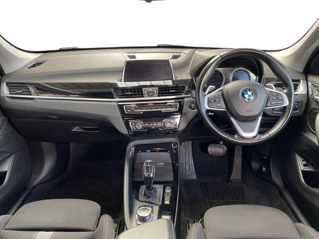 BMW X1 Photo 10