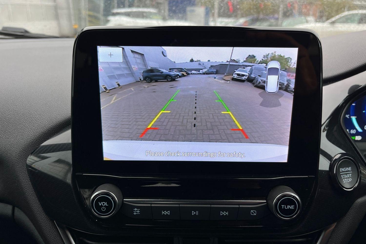 Ford Fiesta Photo 33