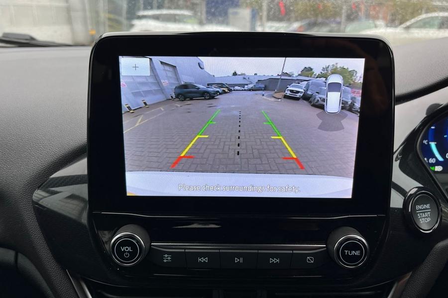 Ford Fiesta Photo autoimg-30beca4ce7baf6cdf56235f59c76bb59726550f4.jpg