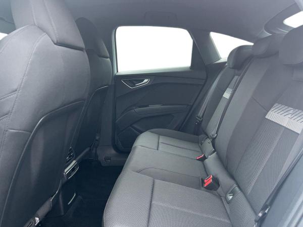 Audi Q4 e-tron Photo autoimg-30c370cb952b8af499716ac3f3222528e5b7a02a.jpg