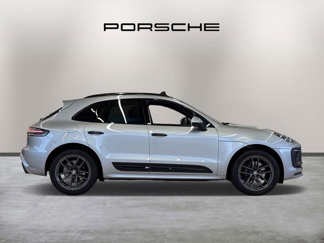 PORSCHE Macan Photo 8