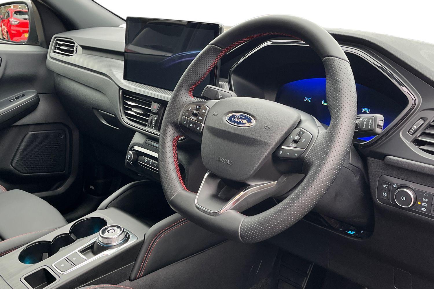 Ford KUGA Photo 8