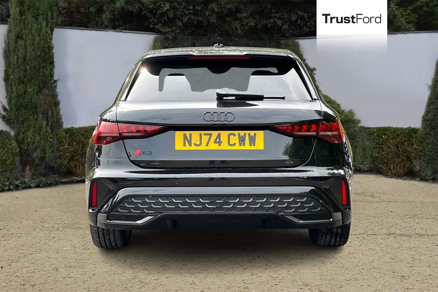Audi A3 Photo 6