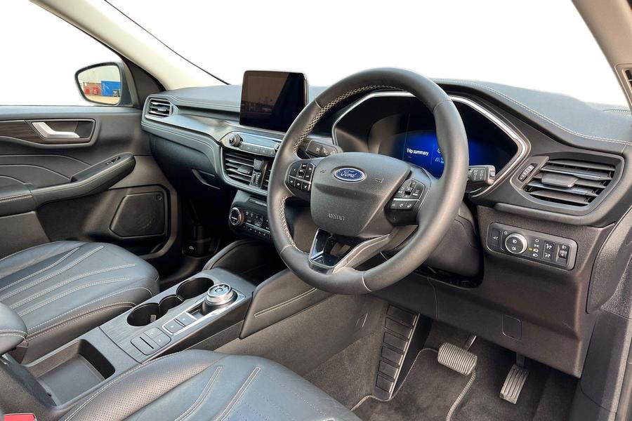 Ford Kuga Photo autoimg-30c829c62f9f165961e8c6f0c1bfb47a2fa18284.jpg