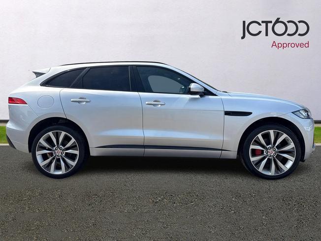 JAGUAR F-Pace Photo 4