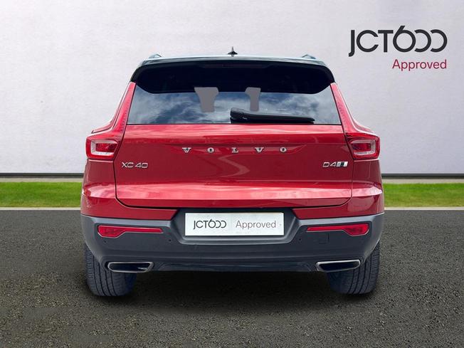 VOLVO Xc40 Photo 7