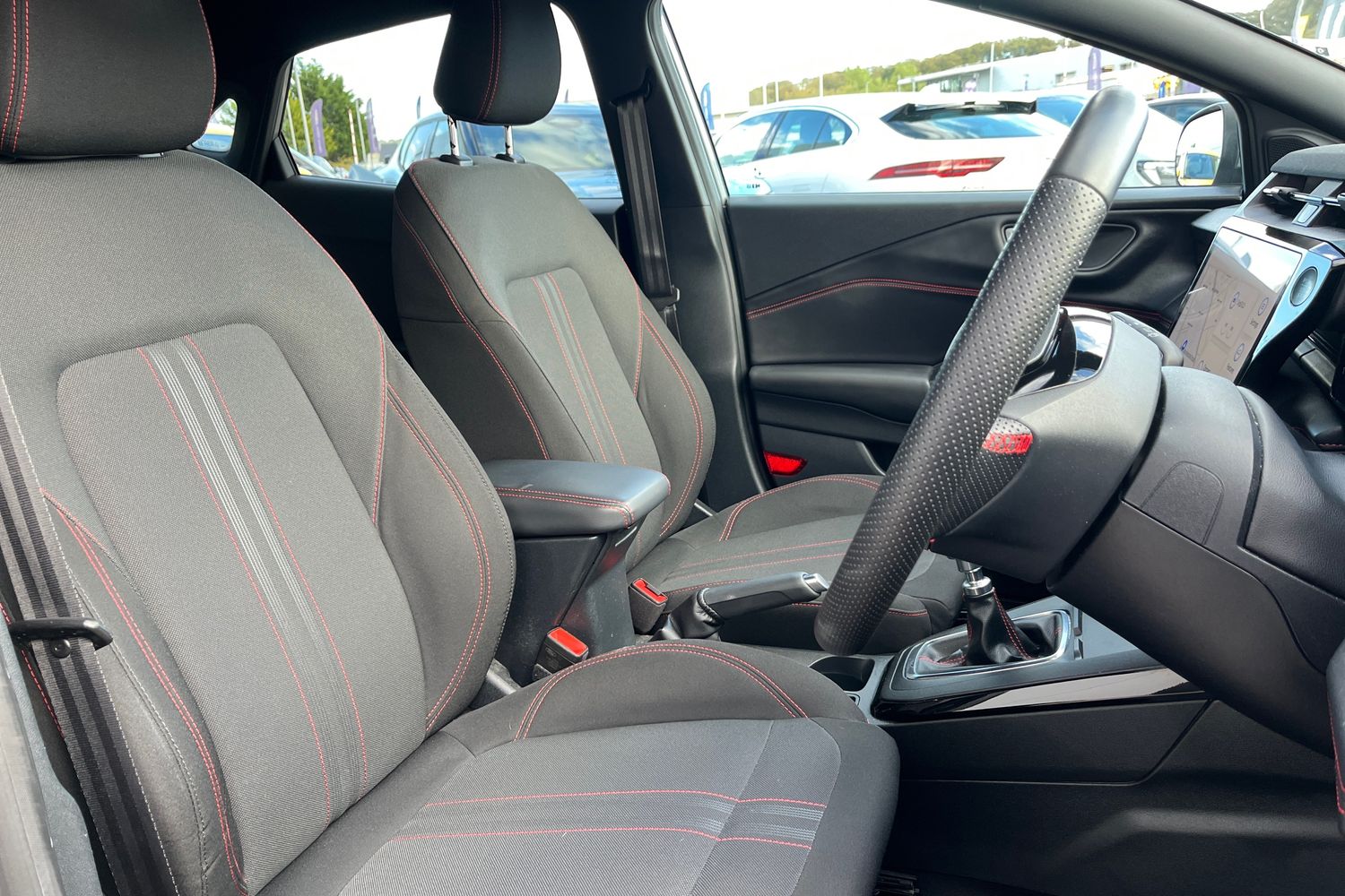 Ford PUMA Photo 16