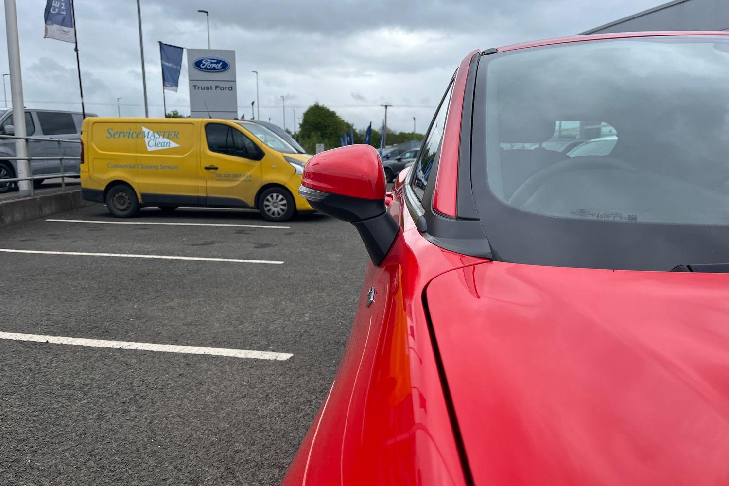 Ford PUMA Photo 25