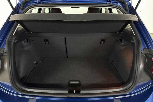 VOLKSWAGEN Polo Photo 12