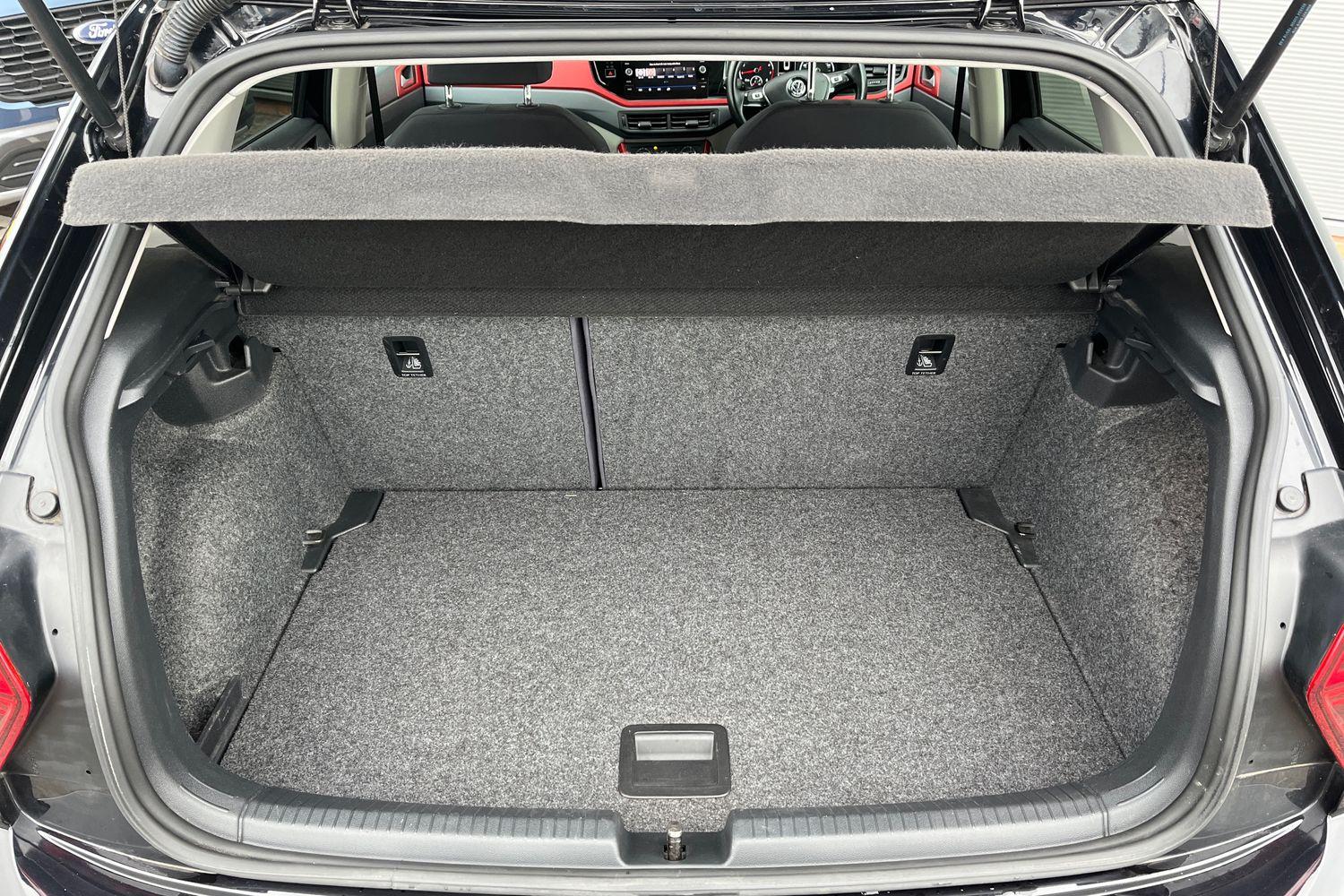 Volkswagen POLO Photo 20