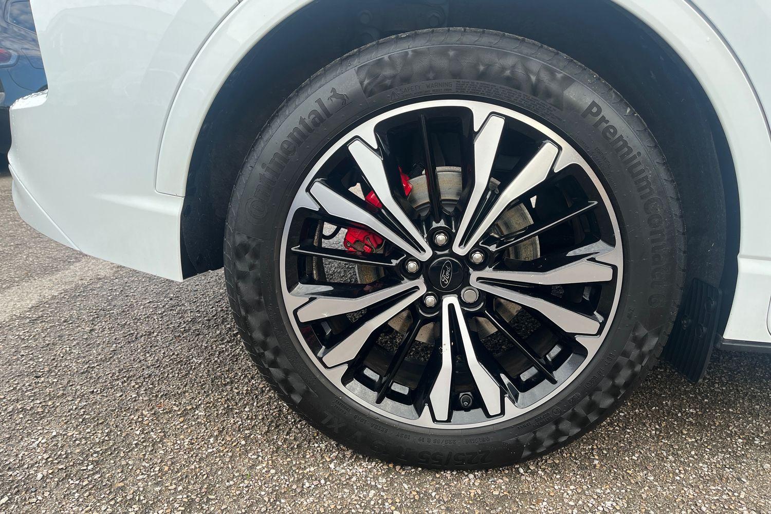 Ford KUGA Photo 23